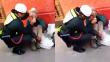 
Buscan a la policía que limpió el rostro y alimentó a un anciano mendigo en Huánuco