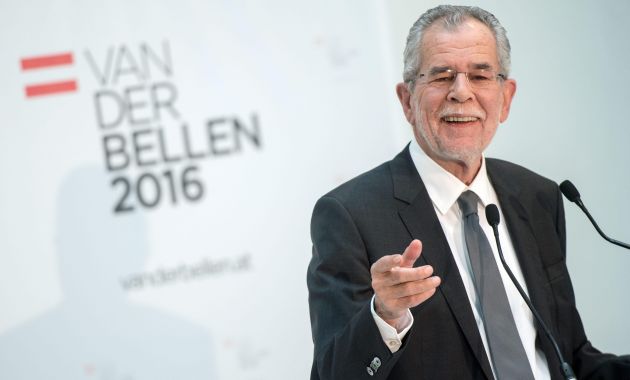 Van Der Bellen lidera los primeros resultados de las elecciones presidenciales en Austria (Efe).