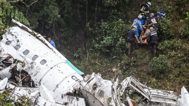 Bolivia exigió que expulsen de Brasil a controladora aérea vinculada al accidente del Chapecoense. (AFP)
