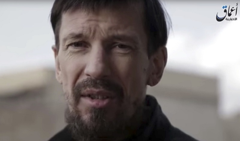 Así luce ahora John Cantlie, rehén del Estado Islámico y periodista británico. (AP)