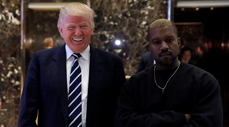 El presidente electo Donald Trump y el rapero Kanye West se presentan ante la prensa. (Reuters)