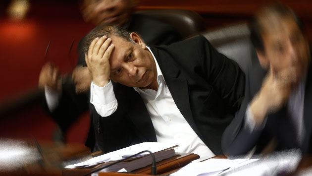 Marco Arana hizo una última invocación antes de la censura de Jaime Saavedra en el Congreso. (Renzo Salazar)
