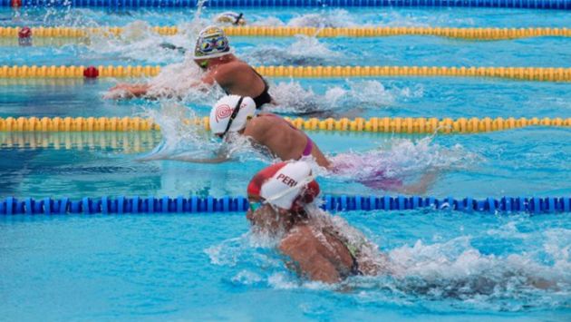 Samantha Bello gana el oro en natación en los Juegos Sudamericanos Escolares. (Difusión/Andina)