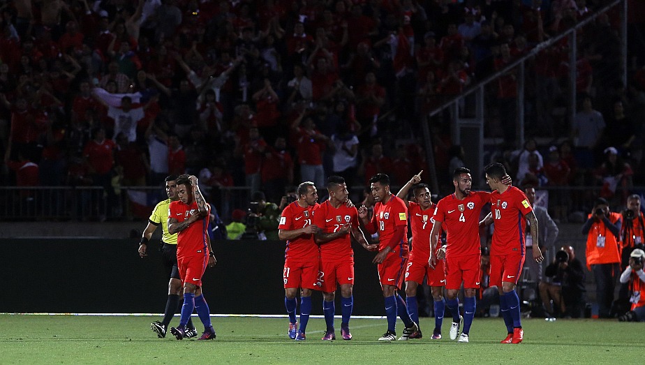 Por sanción, Chile no juega más en el Estadio Nacional en estas Eliminatorias. (EFE)