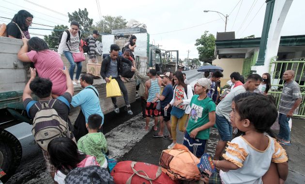 Tifón Nock-Ten afectará a cientos de miles de ciudadanos de Filipinas (AFP).