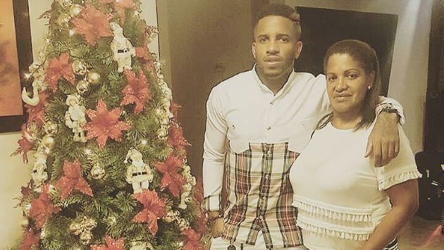 Jefferson Farfán le dedicó un emotivo mensaje a su madre por Navidad. (Instagram)