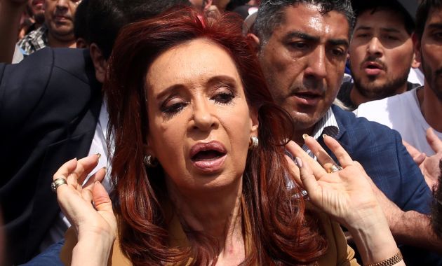 Juez penal admitió denuncia contra Cristina Fernández y será procesada por dos delitos durante su gestión (Reuters).