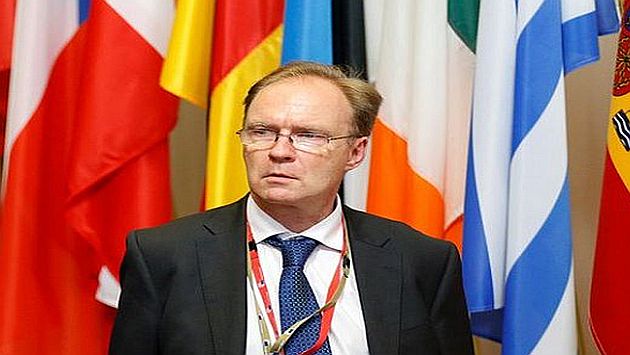 Reino Unido: Deja cargo de embajador ante la Unión Europea. (Reuters)