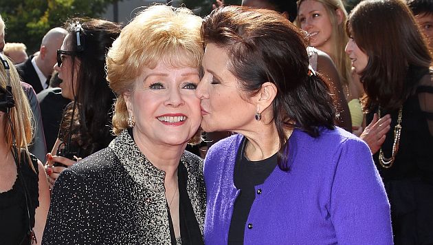 Carrie Fisher y su madre Debbie Reynolds murieron con una diferencia de 24 horas. (AFP)