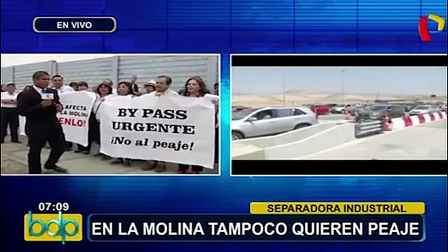 La Molina: Vecinos también protestaron por cobro de peaje. (Foto Captura)