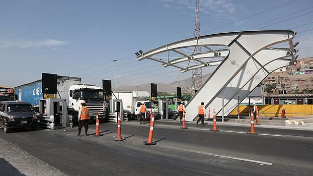 Suspensión del peaje en Puente Piedra provocaría riesgos económicos a la Municipalidad de Lima. (Perú21)