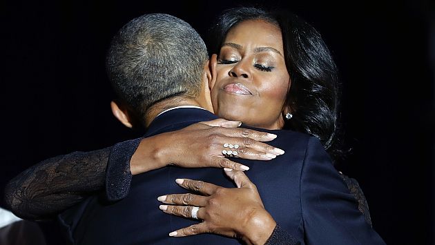 Barack Obama conmovió a todos al agradecer a su esposa Michelle Obama. (AP)