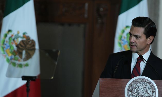 El presidente Enrique Peña Nieto señala que México no pagará por el muro fronterizo que pretende construir Donald Trump (Efe). 