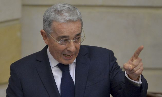 Álvaro Uribe apoya que su ex viceministro de Transportes haya sido capturado por vínculos en caso Odebrecht (AFP).