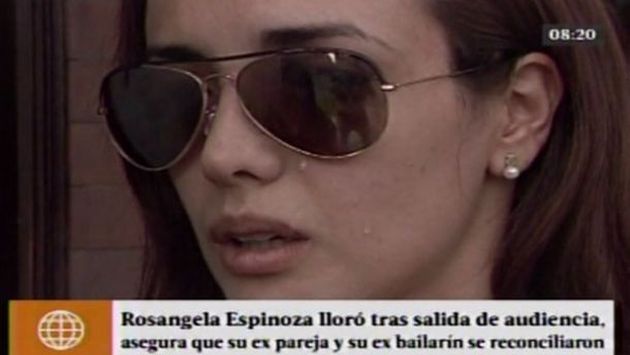 Rosángela Espinoza lloró al sentirse decepcionada de la conciliación entre su bailarín y ‘Carloncho’. (América Espectáculos)