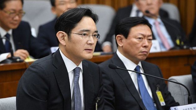 Piden detención del heredero de Samsung por escándalo de corrupción en Corea del Sur. (AFP)