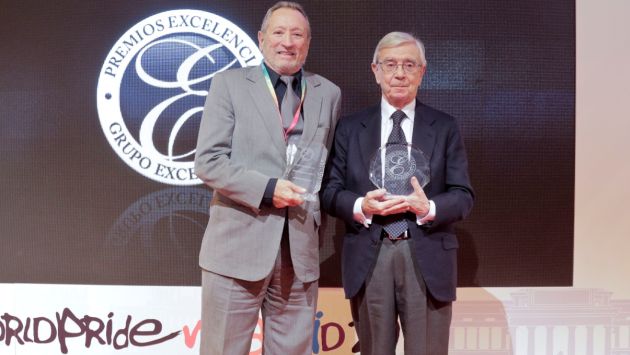 Bernardo Roca Rey recibió Premio Excelencias. (Difusión)