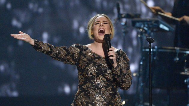 Adele se presentará en los premios Grammy 2017. (Créditos AP)