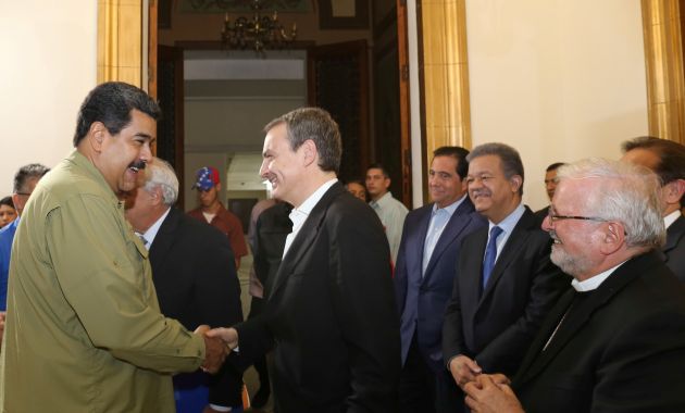 Nicolás Maduro se ha pronunciado a favor de la labor de miembros de la Unasur en los intentos de diálogo con la oposición Efe).
