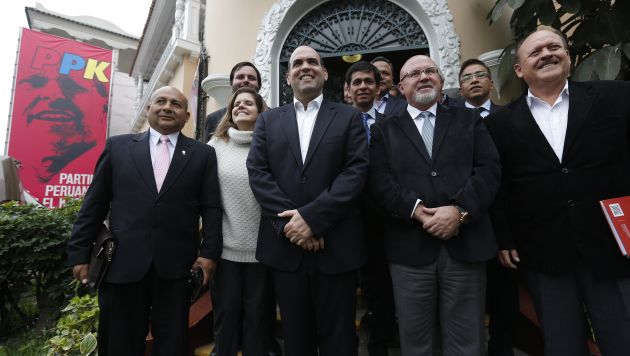 66 proyectos de ley ha presentado la bancada de PpK. De ellos, 4 se han aprobado en el Pleno. (Perú21)
