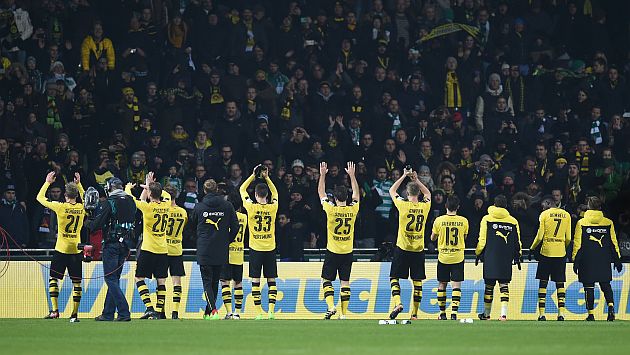 Borussia Dortmund rechazó muro de Donald Trump con este contundente mensaje. (AFP)
