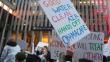 Nueva York: Estudiantes de medicina marchan contra la posible derogación la ley Obamacare