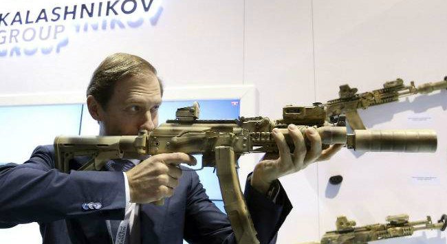 Kalashnikov ampliará su fuerza laboral para atender la gran demanda. (Foto: Reuters)