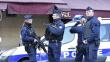 ¡Terror en el Louvre! Soldado disparó a hombre armado con un machete