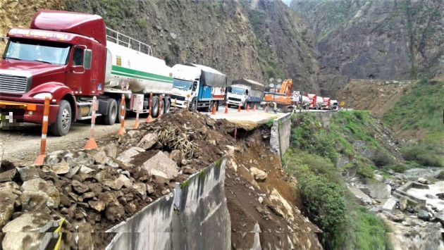 Carretera Central está congestionada por el reciente cierre. (Andina)