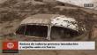 Rotura de tubería dejó un auto sepultado en la arena en Surco [Video]