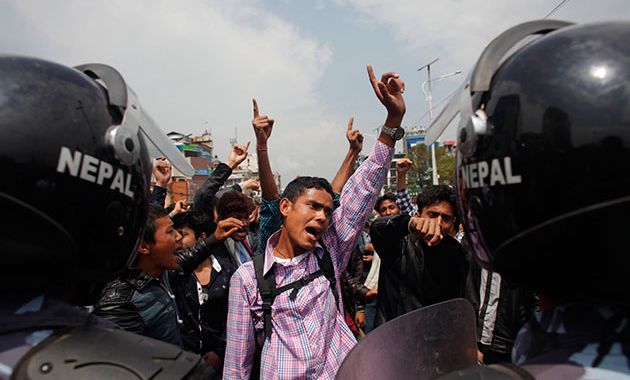 Protestantes salieron a marchar en 20 principales distritos del país. (Noticias24).