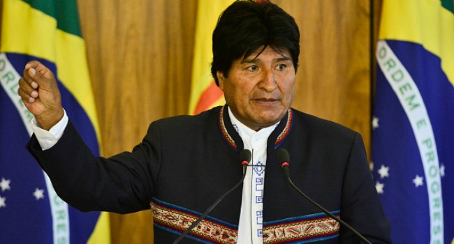 Evo Morales viajó a La Habana de urgencia por problemas de salud. Se guarda reserva en el caso. 