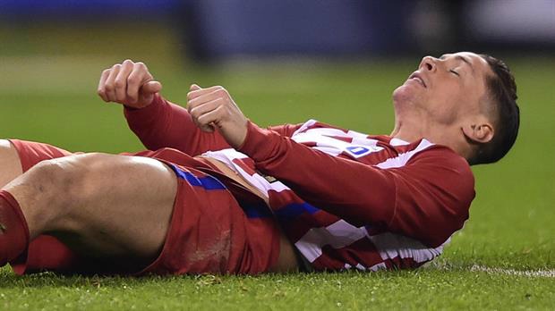 Torres se recuperó favorablemente del traumatismo craneoencefálico que sufrió. (AFP)