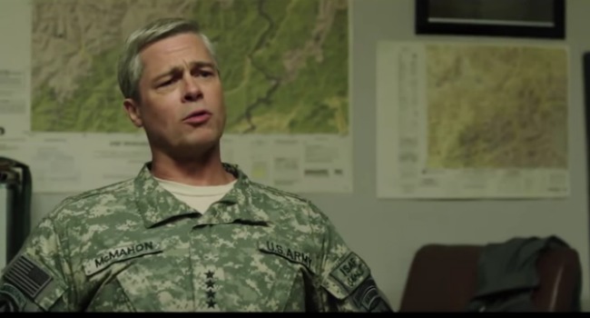 Brad Pitt se luce interpretando a una de las figuras militares más polémicas de una generación.