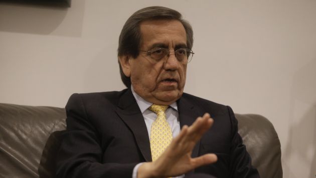 Jorge del Castillo dijo que "no avala" la frase de PPK pero que "de ahí, a los insultos de Maduro, hay un abismo". (Perú21)