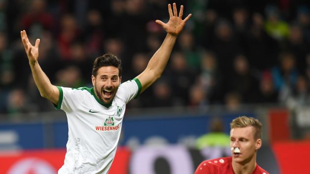 El 'Bombardero' se reencuentra con el gol en la Bundesliga. (AFP)