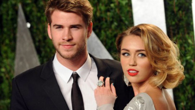 Liam Hemsworth y Miley Cyrus. (Vanity Fair)