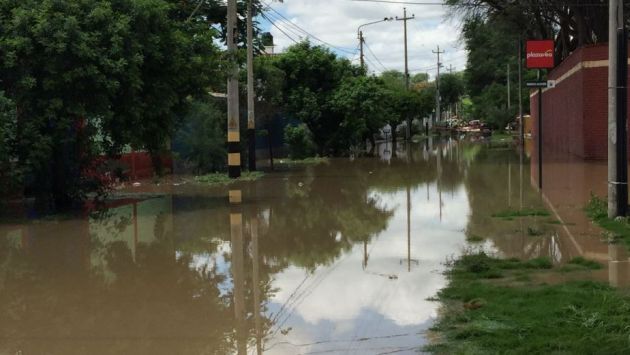 Las intensas lluvias en Piura llegaron a inundar varias partes de la ciudad capital de esta región. (Perú21)