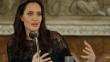 Angelina Jolie dio una clase sobre la guerra en una universidad británica