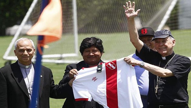 Juan Luis Cirpiani se hizo presente en los entrenamientos de la selección peruana. (Correo)
