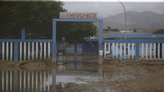 Huarmey: Instalan hospital de campaña para atender a los damnificados. (Luis Centurión)