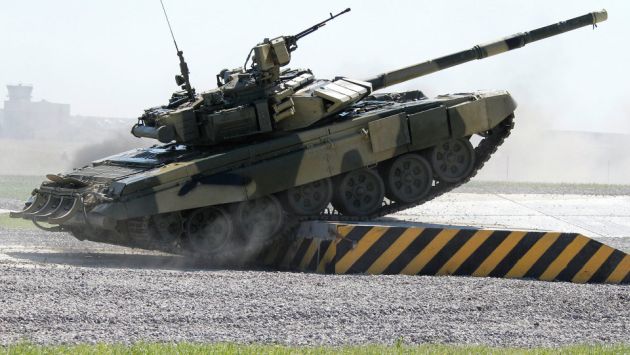 YouTube: Tanque T-90 ruso recibe dos impactos de proyectiles del Estado Islámico. (Sputnik)