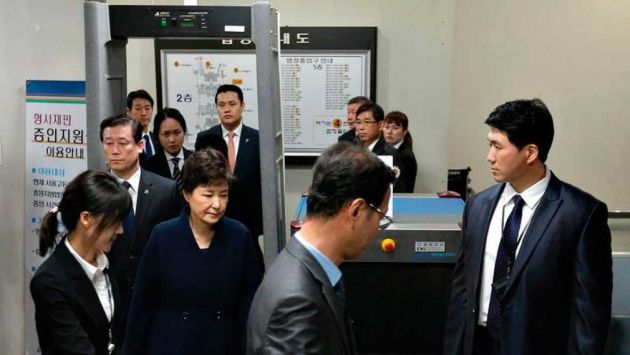 Park Geun-hye, ex presidenta de Corea del Sur, llega al juzgado de Seúl (http://www.rtve.es).