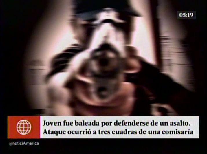 San Juan de Miraflores: Balean a joven tras defender a su padre en un asalto. (América)