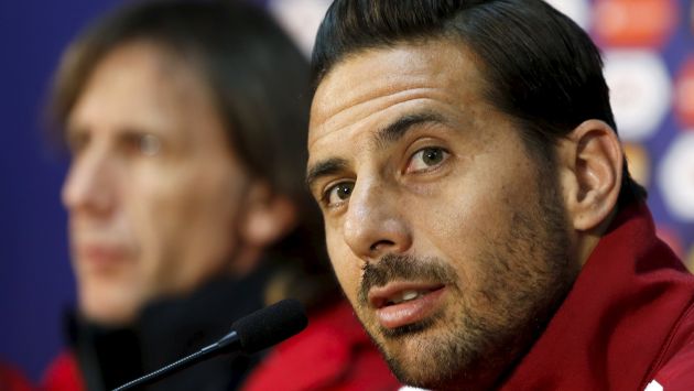 Pizarro vistió por última vez la camiseta de la selección peruana en la derrota ante Uruguay por la fecha seis de las Eliminatorias Rusia 2018. (Reuters)