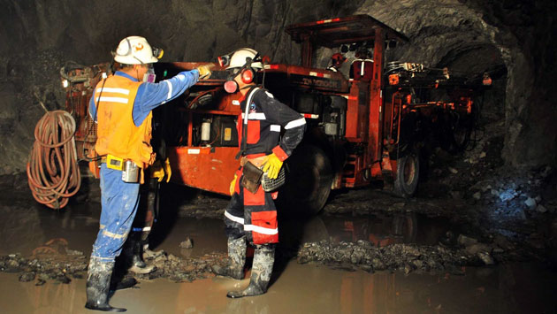 SNMPE: Las exportaciones mineras crecieron 44% hacia febrero