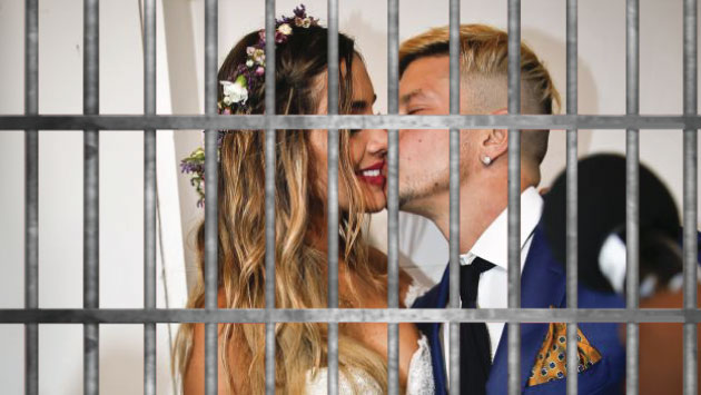 ¿Mario Hart y Korina Rivadeneira pueden ir presos por irregularidades en su boda? (USI)
