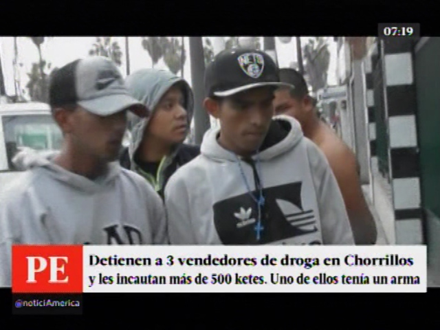 Detienen a tres microcomercializadores de droga en Chorrillo. (Captura)