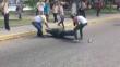 Venezuela: Manifestantes derribaron y quemaron estatua de Hugo Chávez [VIDEO]