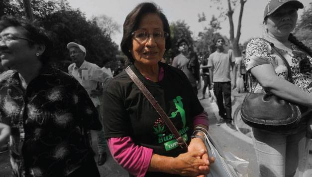 El esposo de Francisca Mata sufre de Alzheimer, ahora vive mejor tras usar aceite de marihuana. (David Huamaní)